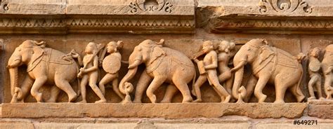  Lakshmana Temple Relief: Enigmatic Figures Carved into Ancient Stone!